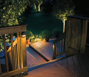 Landscape lighting Orlando - Residential lighting design for outdoor stairway at night