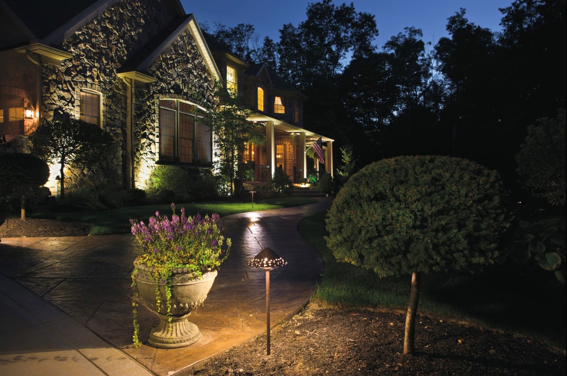 Residential Outdoor Lighting | Landscape Lighting Design - Elegant Outdoor Lighting For Large Residential Properties
