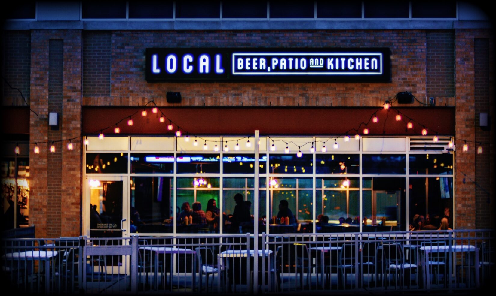 Market lighting on restaurant patio